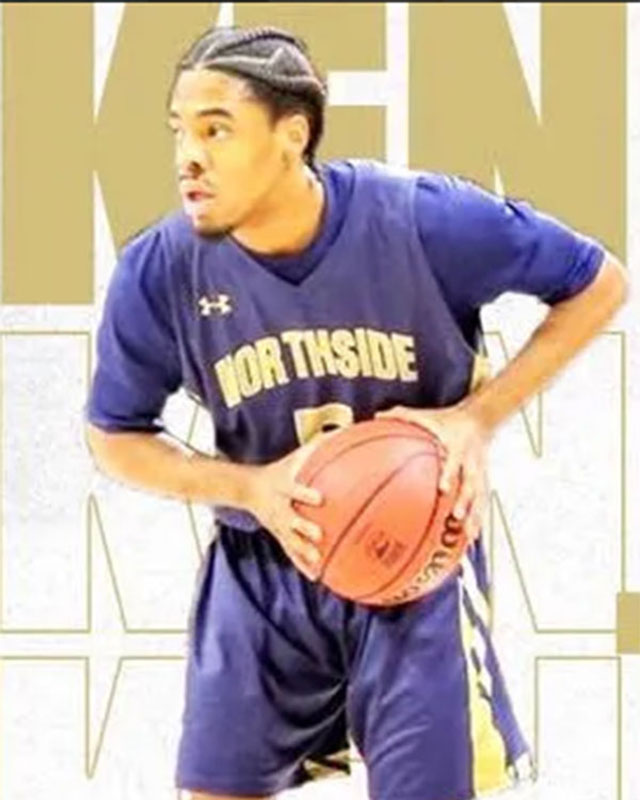 Kenny Dye</br>Queens University